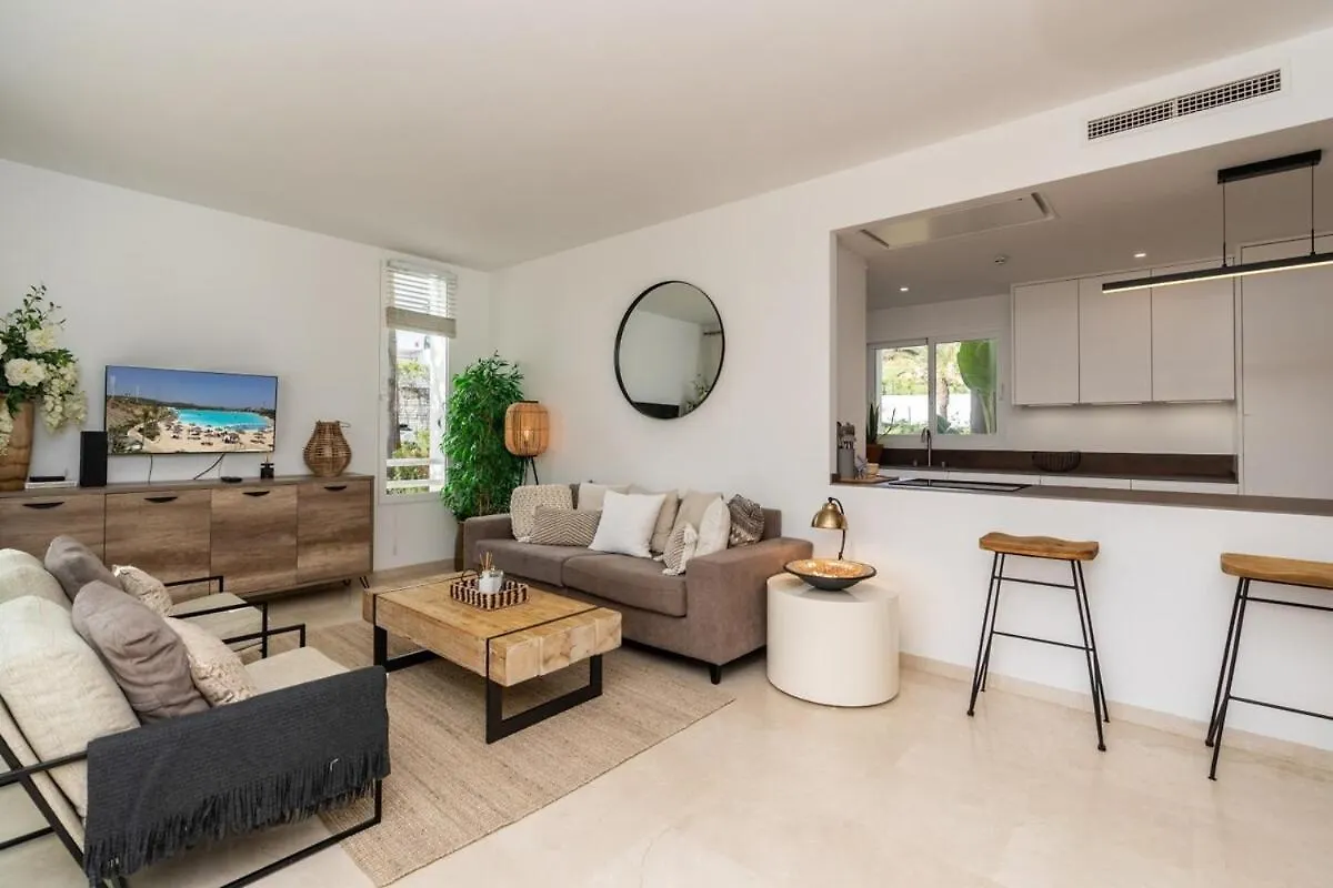 Al-304 Estepona - Apartment - Alcazaba Lagoon 2 Bd カサーレス