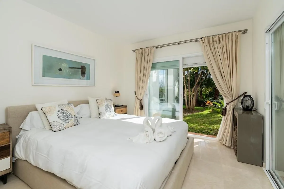 Al-304 Estepona - Apartment - Alcazaba Lagoon 2 Bd カサーレス